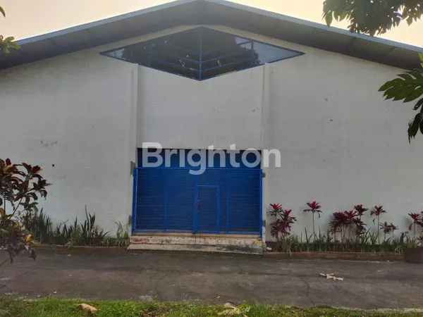 image GUDANG LUAS DAN MURAH DI PAKIS DEKAT BANDARA MALANG (2)