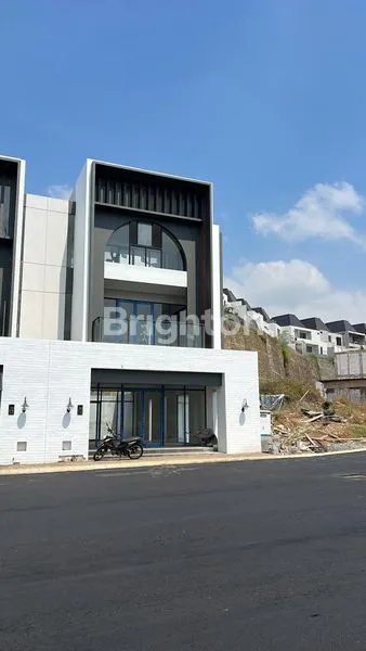 image DISEWAKAN RUKO LANTAI 2 & 3 MAINROAD CITRALAND TIDAR (1)