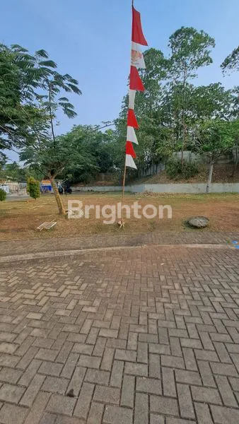 image KAVLING HOOK VANYA PARK DI CLUSTER AZURA LETAK SANGAT STRATEGIS. (1)