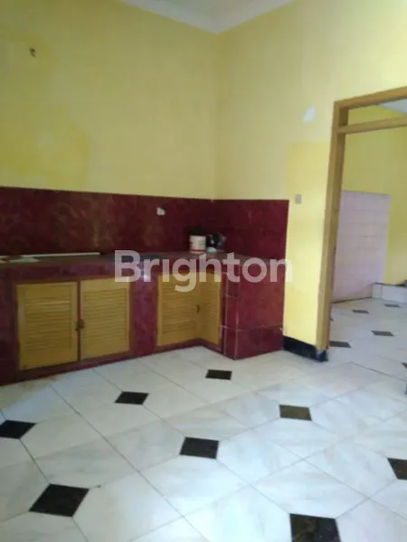 image RUMAH 7 KAMAR BANTING HARGA LOKASI STRATEGIS COCOK UNTUK KOS-KOSAN (2)