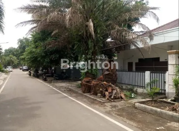 image RUMAH TUA HITUNG TANAH DI CEMPAKA PUTIH JAKARTA PUSAT (2)