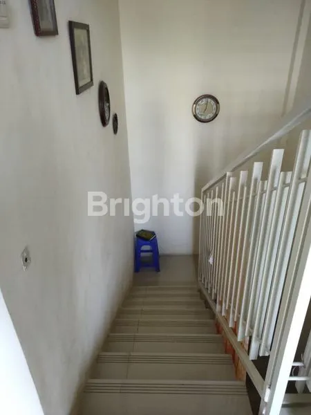 image RUMAH HOOK CANTIK MINIMALIS DALAM CLUSTER DI SAXOPONE MALANG (3)