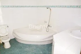 image RUMAH MEWAH 400M² LB DEKAT UNAIR (3)