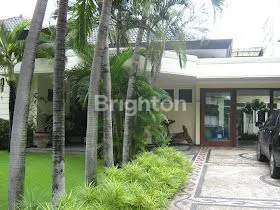 image RUMAH 1 LT DI JL DARMO PERMAI SELATAN SURABAYA (8)
