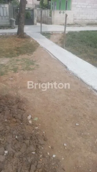 image RUMAH DI PERKAMPUNGAN (3)