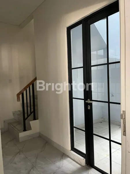 image RUMAH LAVON 2 CLUSTER VIRIDIA (2)