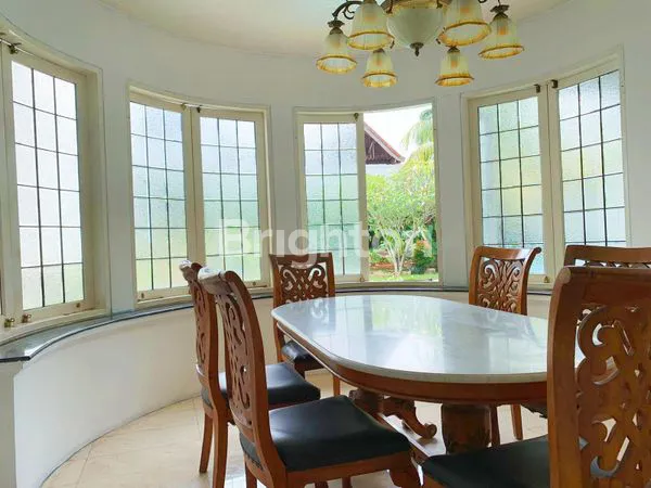 image RUMAH LUXURY DEKAT LRT HARJAMUKTI CIBUBUR LOKASI EMAS STRATEGIS BEBAS BANJIR (8)