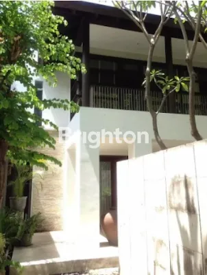 image RUMAH MEWAH INTERNATIONAL LIVING (4)