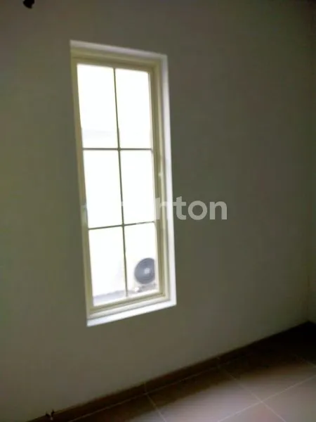 image RUMAH MINIMALIS BARU GRESS WISATA BUKIT MAS PADDINGTON (2)