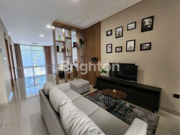 image RUMAH 3 LANTAI MINIMALIS MODERN DALAM KOMPLEK SETRADUTA NUANSA FOREST SEJUK ASRI DEKAT TOL PASTEUR DAN UNIVERSITAS MARANATHA, SEKOLAH AL AZHAR (8)