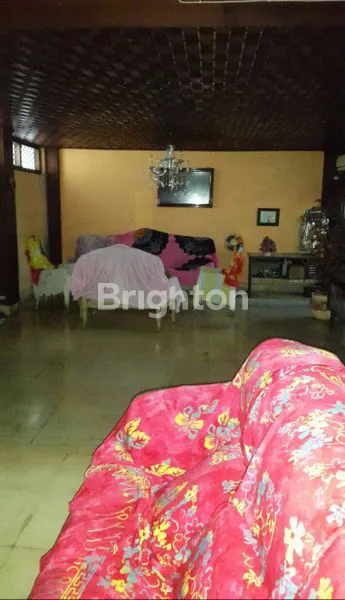 image RUMAH BESAR TERAWAT SIAP HUNI DI TAMBAK JAKARTA PUSAT (8)