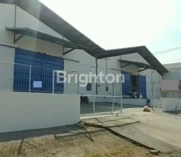 image GUDANG MAYJEND SUNGKONO KEBOMAS GRESIK (1)