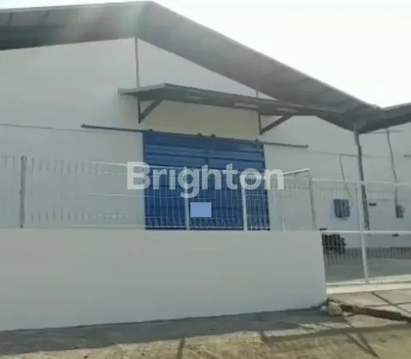 image GUDANG MAYJEND SUNGKONO KEBOMAS GRESIK (2)