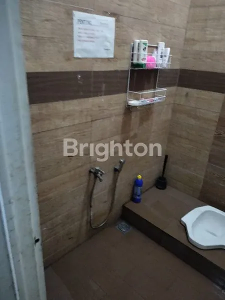 image RUMAH 4 LANTAI DI KOMPLEK KELAPA NIAS KELAPA GADING JAKARTA UTARA (2)