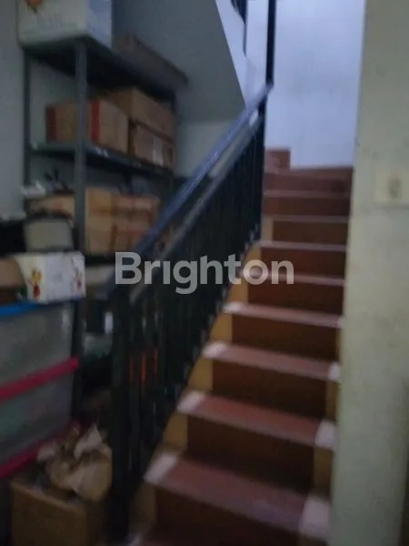 image RUMAH 4 LANTAI DI KOMPLEK KELAPA NIAS KELAPA GADING JAKARTA UTARA (3)