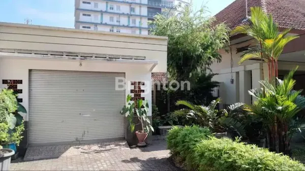 image RUMAH CANTIK YOSODIPURO SURABAYA (3)