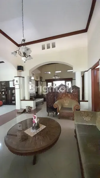 image RUMAH CANTIK YOSODIPURO SURABAYA (7)