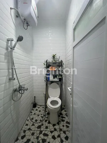 image RUMAH MINIMALIS SANGAT CANTIK, LOKASI STRATEGIS (6)