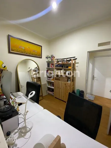 image RUMAH MINIMALIS SANGAT CANTIK, LOKASI STRATEGIS (8)