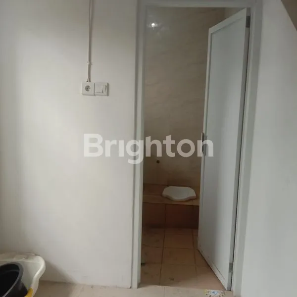 image RUKO 3 LANTAI  DI PM NOOR (5)