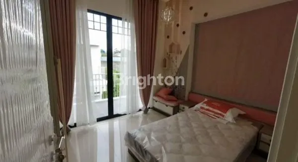 image SETRADUTA TOWN HOUSE EKSKLUSIF, LOKASI PREMIUM. LIMITED EDITION (4)