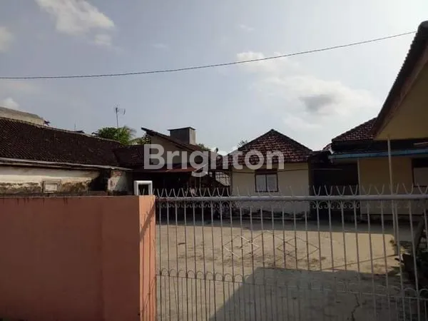 image RUMAH POLAMAN DAMPIT (1)