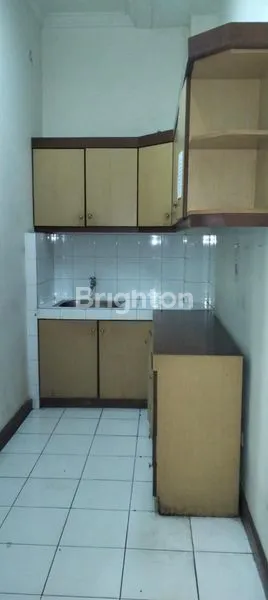 image RUKO LETAK STRATEGIS BSD 2 LANTAI, 9 AC, MEJA & LEMARI RESEPSIONIS (6)