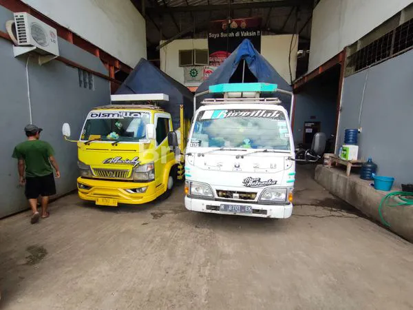 image GUDANG 2 LANTAI REPOSISI HARGA / MURAH - INGIN CEPAT TERJUAL - SOLOKAN JERUK - RANCAEKEK / MAJALAYA (2)