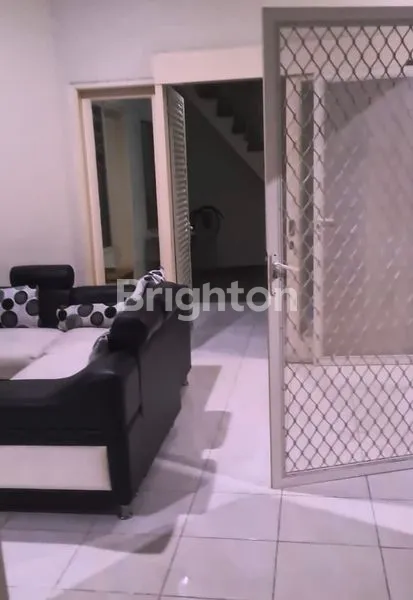 image RUMAH 1 LT DI NIRWANA REGENCY SURABAYA DEKAT SUPERINDO DAN MERR (2)