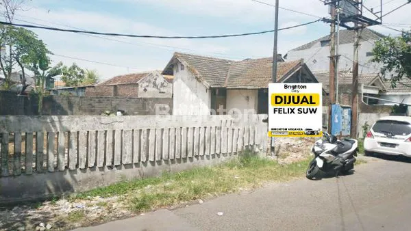 image RUMAH HITUNG TANAH DI MANUKAN LOR SURABAYA  (1)