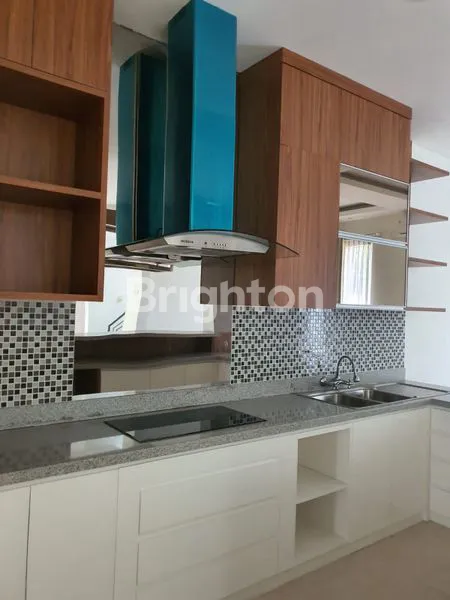 image RUMAH BARU DI RESIDENT ONE (2)