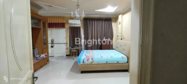 image DISEWAKAN RUMAH TEMPAT TINGGAL LOKASI DEMPO DALAM (3)