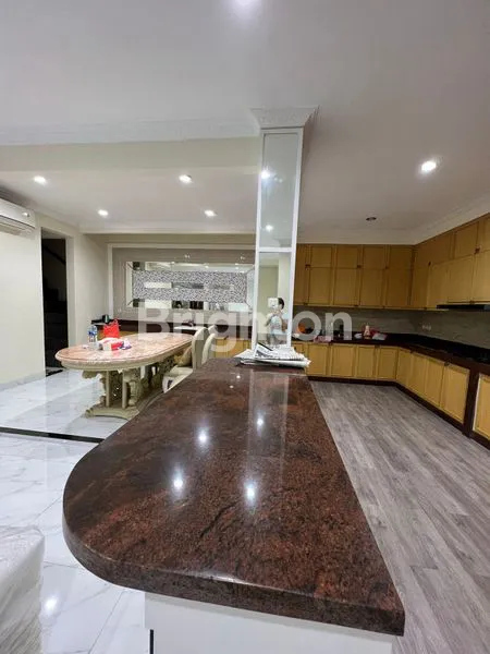 image DIJUAL RUMAH MEWAH DI SUNTER GRIYA INTI SENTOSA (6)