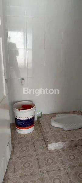 image RUMAH BESAR LINGKUNGAN PERUMAHAN DEKAT XT SQUARE KOTA GEDE (5)