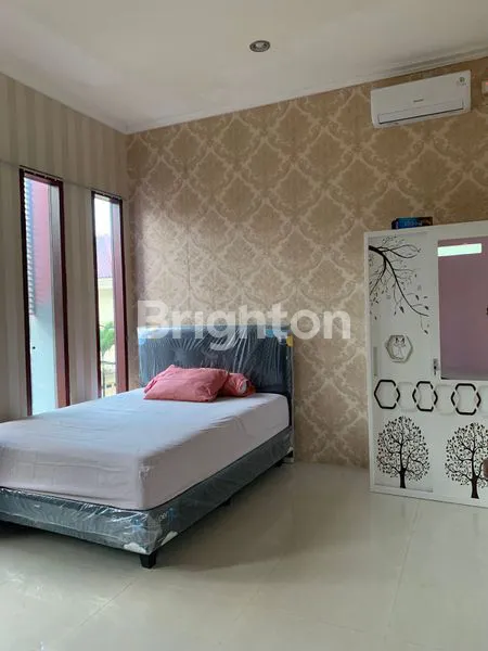 image RUMAH 2 LANTAI DISEWAKAN DI VILLA TAMARA   (1)