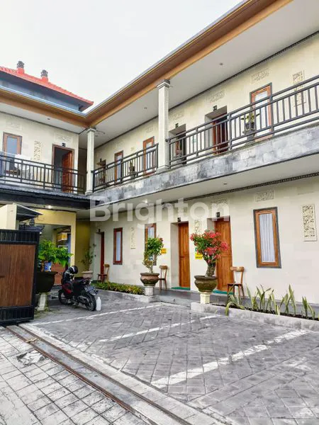 GUEST HOUSE 18 KAMAR DI KEROBOKAN BALI