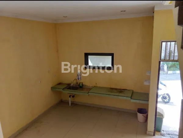 image RUMAH TYPE 2 LANTAI DI AREA DI TENGAH KOTA SAMARINDA   (3)