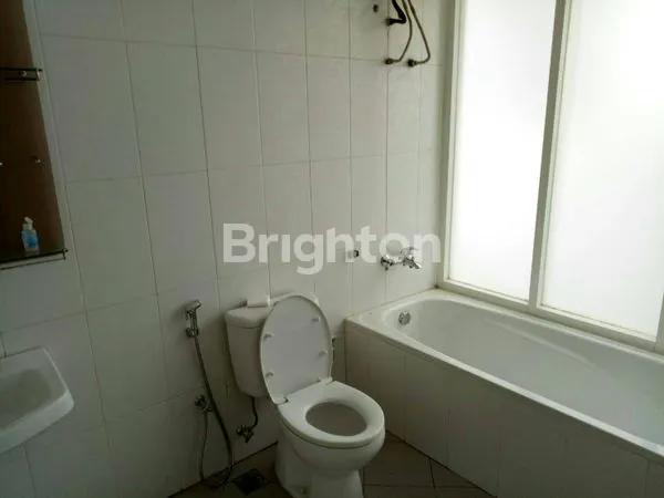 image RUMAH MEWAH CITRALAND CELEBES MAKASSAR  (3)