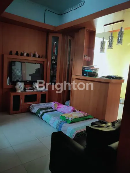 image RUMAH MINIMALIS TERAWAT ADA TEMPAT USAHA DAN ADA LANTAI 2 MYA (4)