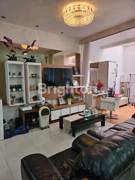 image RUMAH DE PARK SEMI FURNISHED (4)