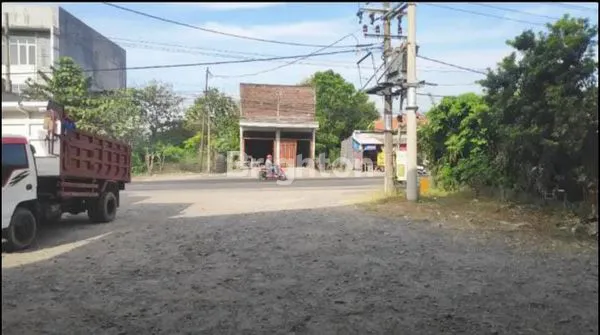 image GUDANG DI KEDAMEAN GRESIK  (6)