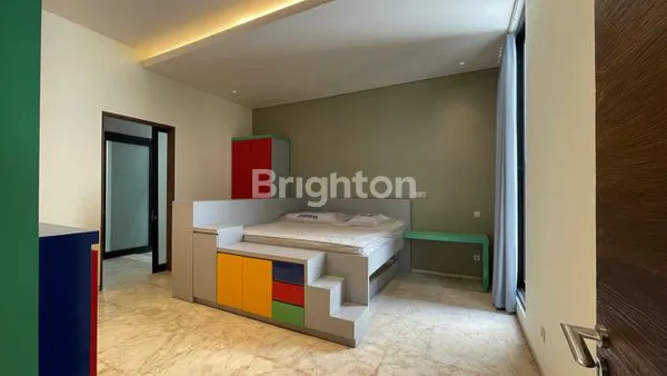 image DHARMAHUSADA INDAH SELATAN FULL FURNISH + SWIMMING POOL! (6)