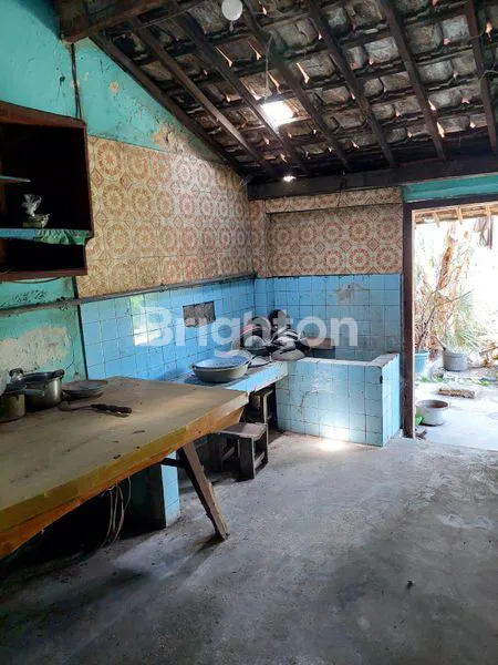 image RUMAH LUAS DI TENGAH PERKAMPUNGAN (6)