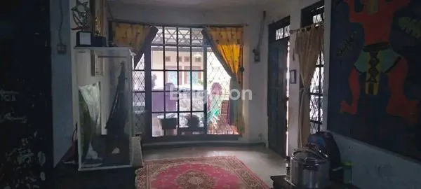 image RUMAH SIAP HUNI DEKAT PERKANTORAN (4)