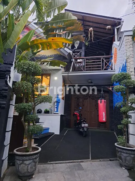 image RUMAH FULLY FURNISHED BERNILAI INVESTASI TINGGI (2)