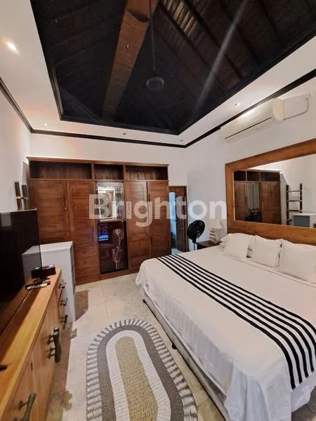 image RUMAH FULLY FURNISHED BERNILAI INVESTASI TINGGI (8)