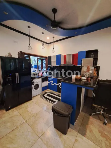 image RUMAH FULLY FURNISHED BERNILAI INVESTASI TINGGI (7)