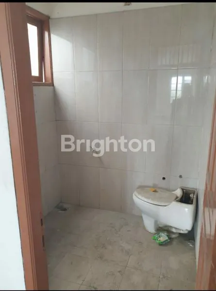 image RUKO GANDENG 3 LANTAI BAGUS (5)