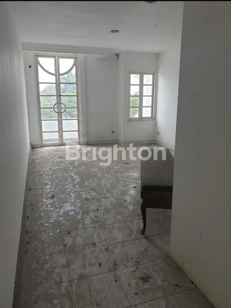 image RUKO GANDENG 3 LANTAI BAGUS (6)