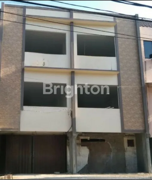 image RUKO 3 LANTAI GANDENG BRAND NEW MURAH (1)